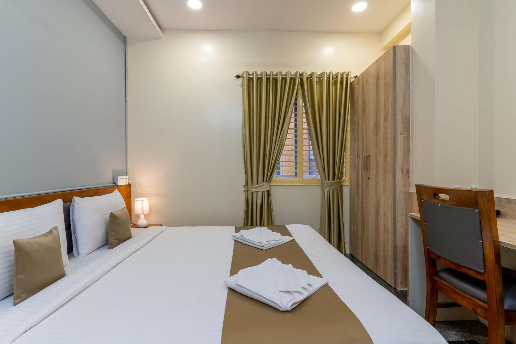 Hotel Chalet, Madiwala Bangalore Eksteriør bilde